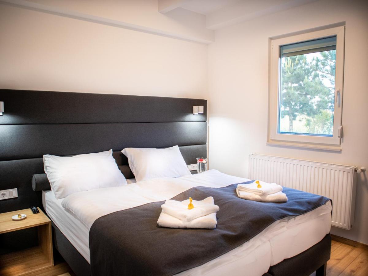 Halászi Ugo Apartman מראה חיצוני תמונה