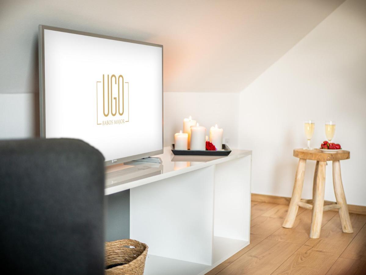 Halászi Ugo Apartman מראה חיצוני תמונה