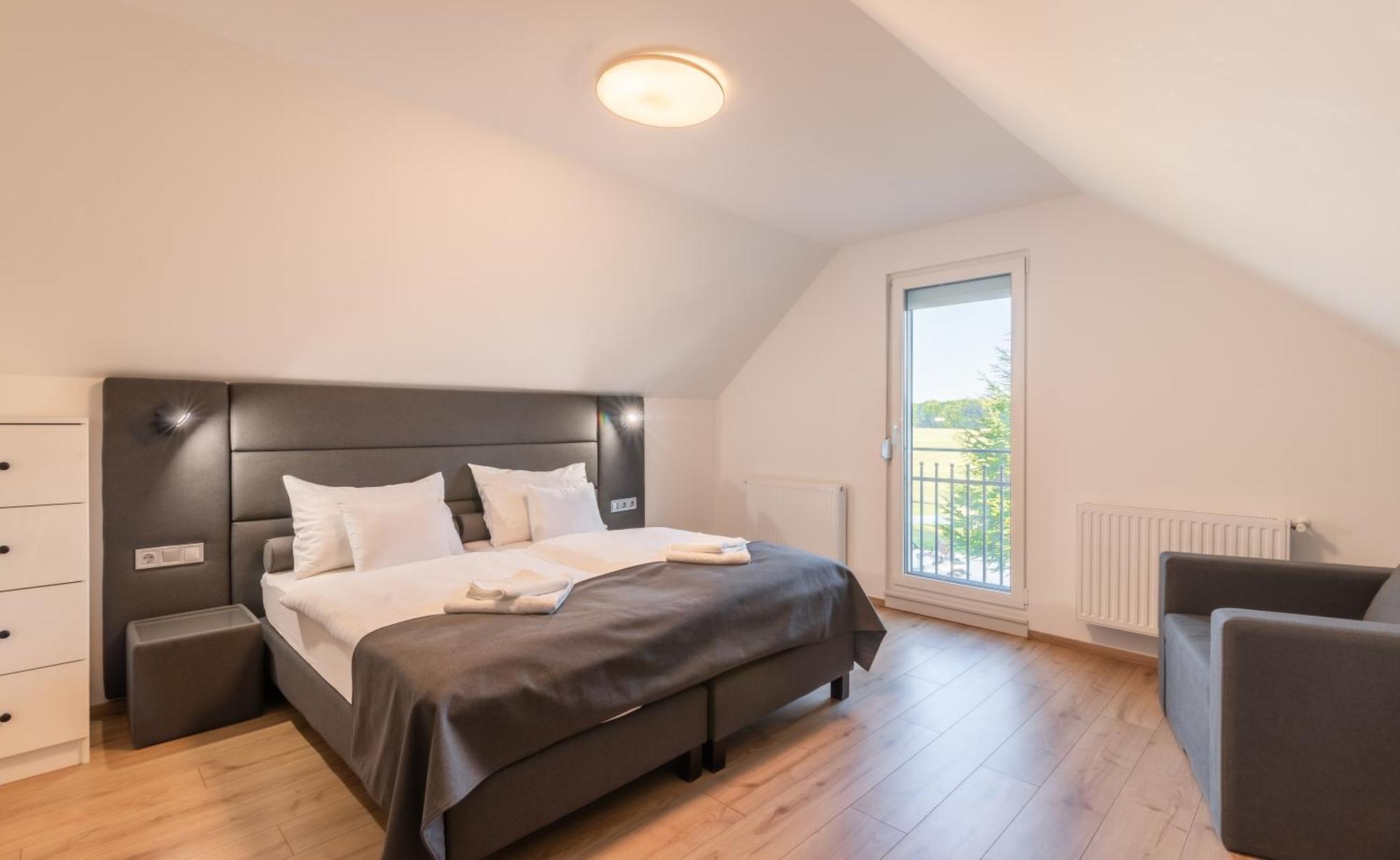 Halászi Ugo Apartman מראה חיצוני תמונה